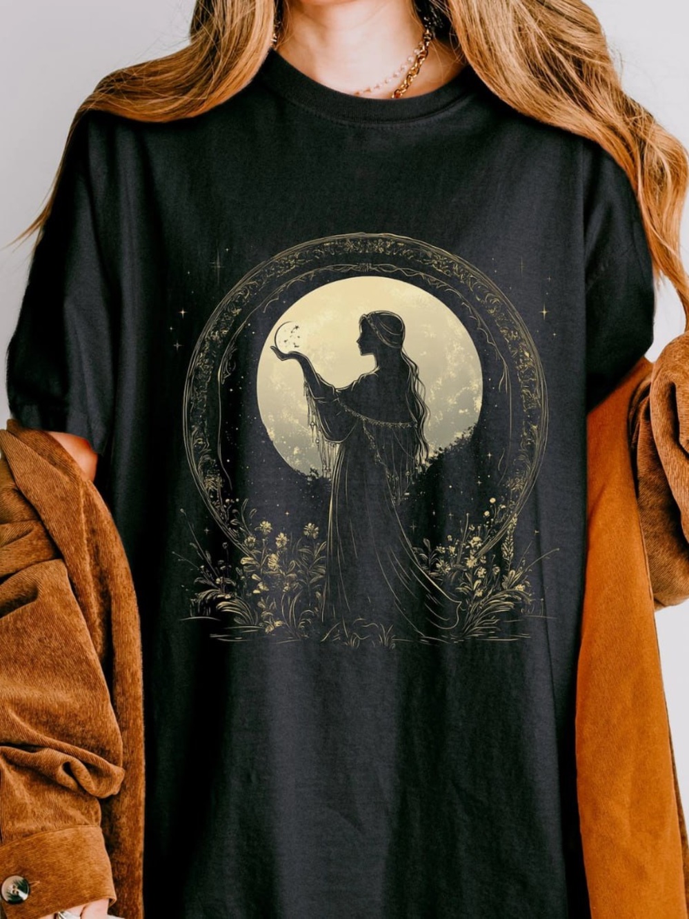 Women's Black Graphic Moon Silhouette Short Sleeve Tee